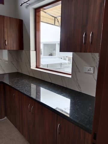 Kitchen in 2 BHK Builder Floor at Sector 18 – for Rent