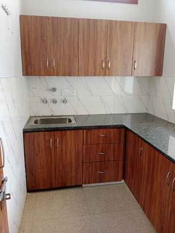 Kitchen in 2 BHK Builder Floor at Sector 18 – for Rent