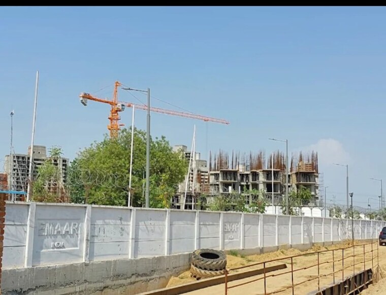 Balcony, breez-global-heights-89 3 Bedroom 646 Sq.Ft. Apartment In Sector 89 Gurgaon 8913363