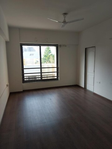 Room in 4 BHK Apartment at Goyal Riviera Springs, Shela – for Rent