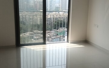 2 BHK Apartment For Rent in Sheth Clarion, Borivali East