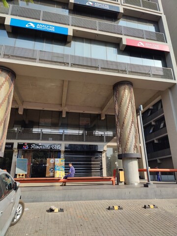  Office Space – Exterior View View at Sun Westbank, Navrangpura - for Rent