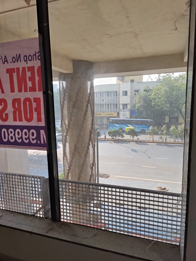 Exterior View, sun-westbank Commercial Office Space 610 Sq.Ft. In Navrangpura Ahmedabad 8913385