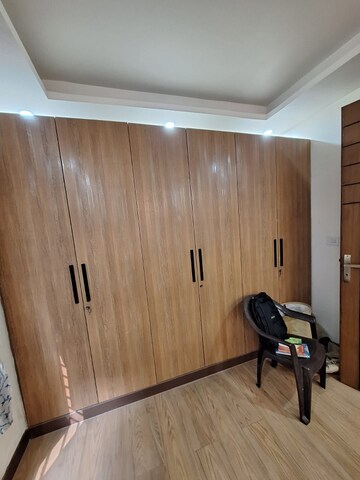 Furnished Amenities in 3 BHK Builder Floor at Vipul World Floors, Sector 48 – for Rent