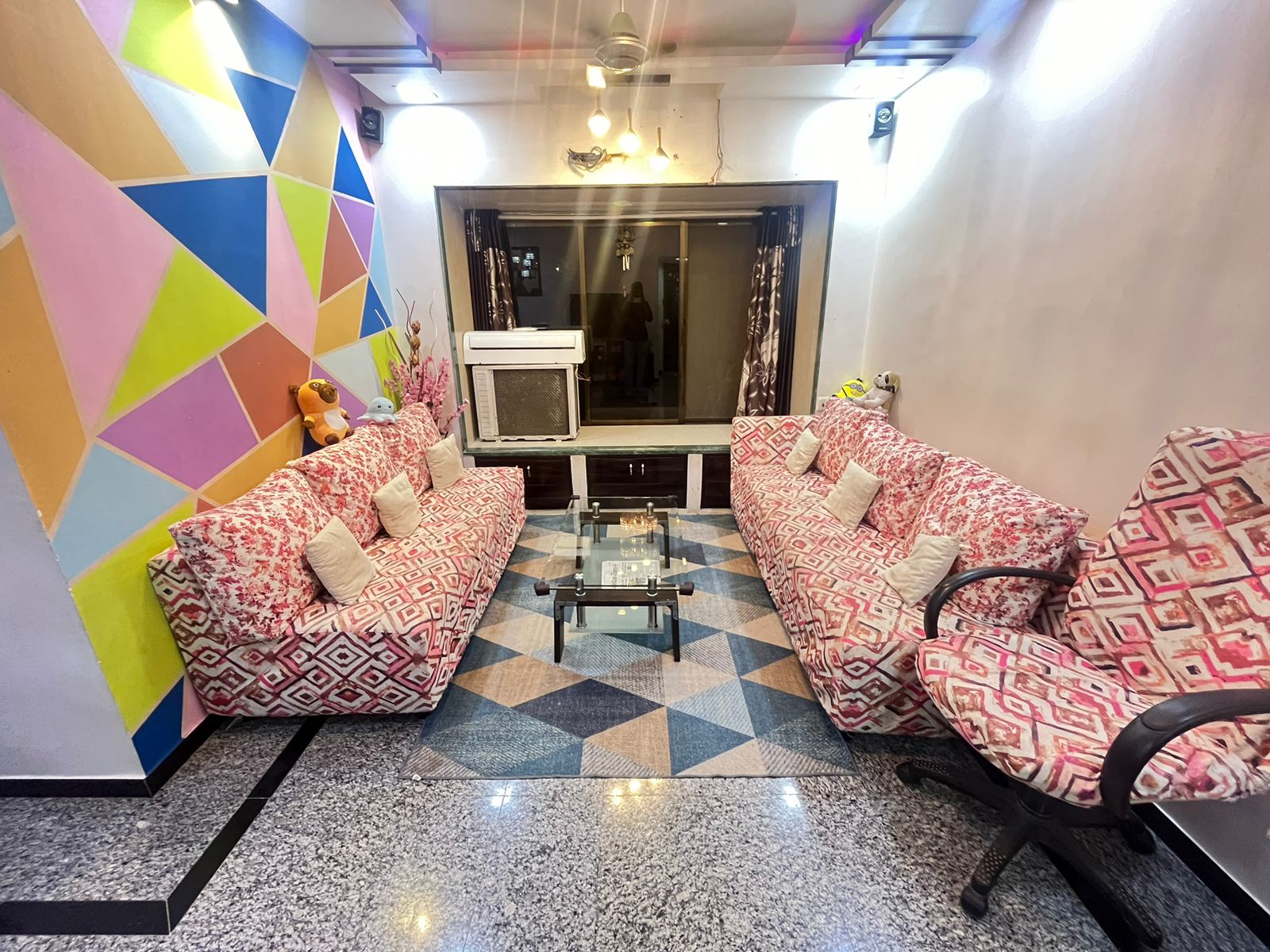 2 BHK Apartment For Rent in Dheeraj Darshan