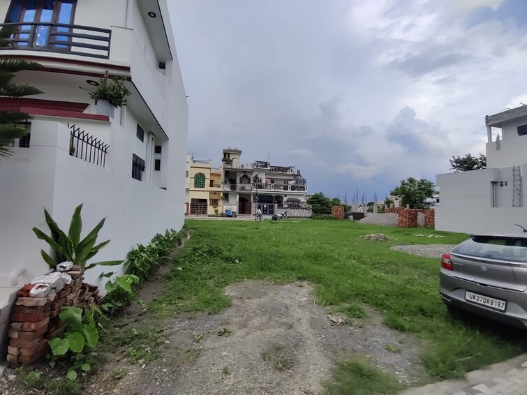 Cover Image, gms road  115 Sq.Yd. Plot In Gms Road Dehradun 8913437