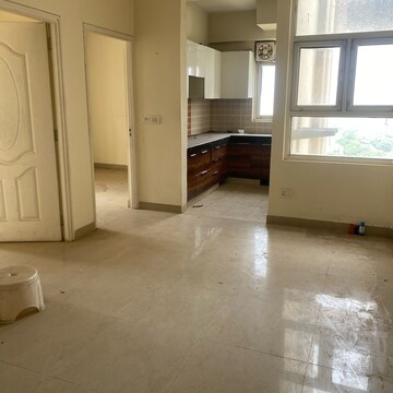 Room in 2 BHK Apartment at Shree Vardhman Mantra, Ramgarh Dhani – for Rent