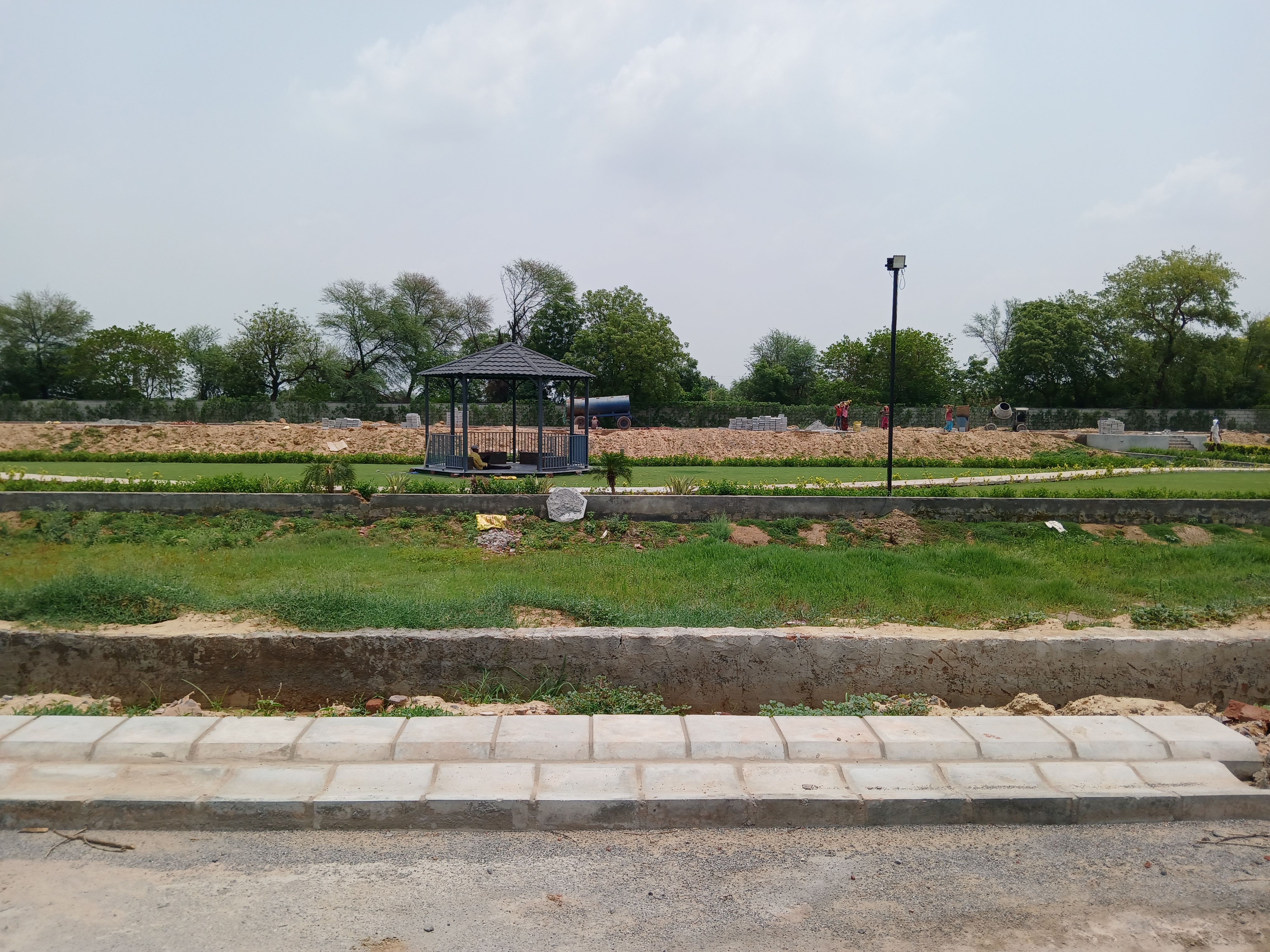 Plot For Sale in Mansha Orchid