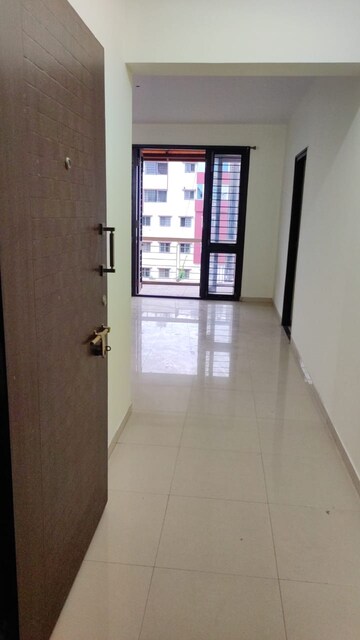 Building Lobby in 4 BHK Apartment at Lalbagh rd – for Rent