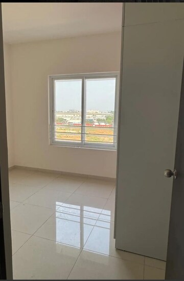 Room in 1 BHK Apartment at Provident Capella, Whitefield – for Rent
