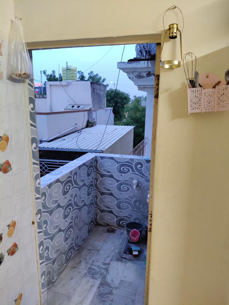 Balcony, chandkheda 2 Bedroom 145 Sq.Yd. Apartment In Chandkheda Ahmedabad 8913492