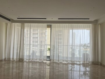 Building Lobby in 6 BHK Apartment at Bhoomi Celestia, Malad West – for Sale