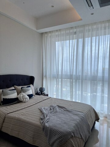 Bedroom in 6 BHK Apartment at Bhoomi Celestia, Malad West – for Sale