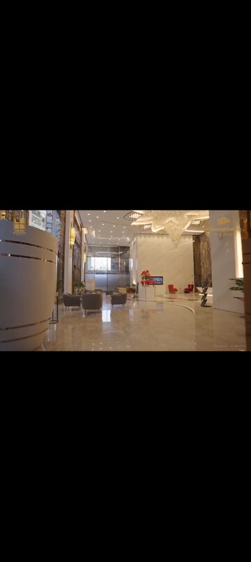 Room in 3 BHK Apartment at DLF The Westpark, Andheri West – for Sale