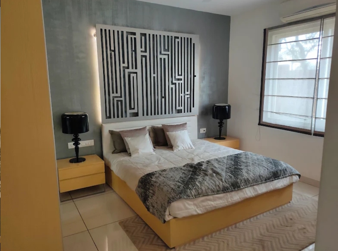 2 BHK Apartment For Rent in Prestige Lakeside Habitat