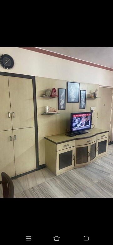 Furnished Amenities in 1 BHK Apartment at Hyde Park Galaxy, Manpada – for Rent