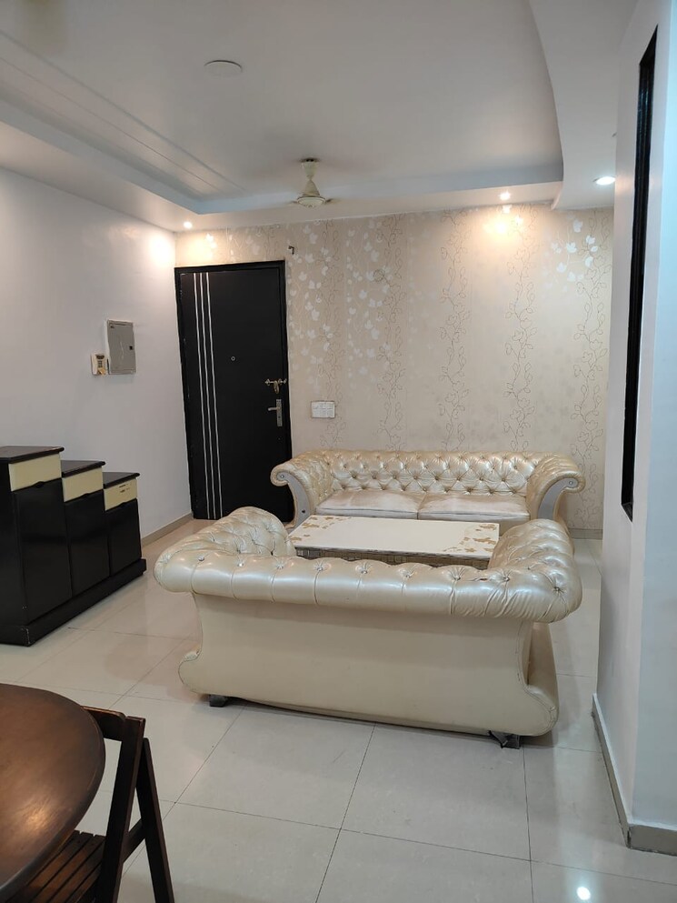 Bedroom, mahagun-mezzaria 3 Bedroom 2500 Sq.Ft. Apartment In Sector 78 Noida 8913567