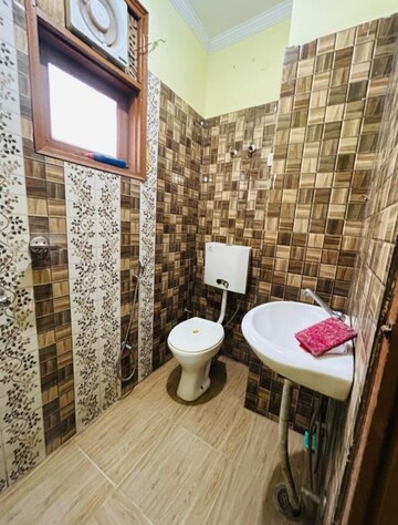 1 BHK Builder Floor For Rent in Neb Sarai