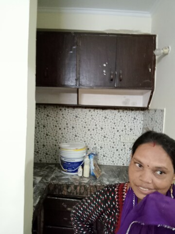 Furnished Amenities in 1 BHK Builder Floor at Neb Sarai – for Rent