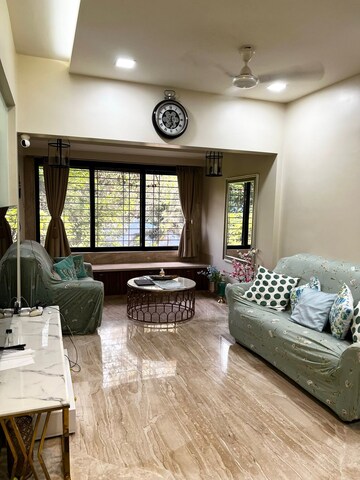 2 BHK Apartment For Rent in Bandra West