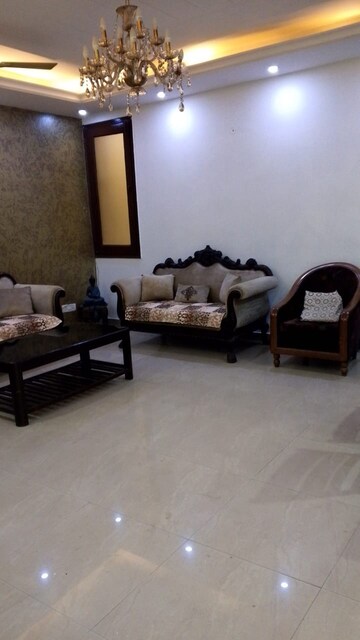 4 BHK Builder Floor For Rent in RWA Apartments Sector 92, Sector 92