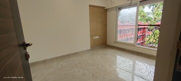 Room in 2 BHK Apartment at Santacruz West – for Rent