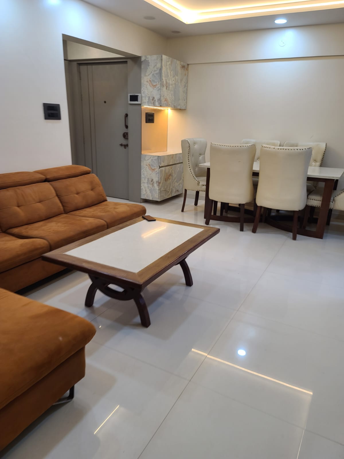 2 BHK + Pooja Room Apartment For Rent in Giridhar Oasis