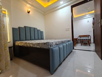 Bedroom in 1 BHK Builder Floor at Chattarpur – for Rent