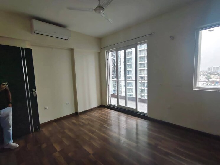 Room, shapoorji-pallonji-joyville-phase-2 4 Bedroom 2162 Sq.Ft. Apartment In Sector 102 Gurgaon 8913718