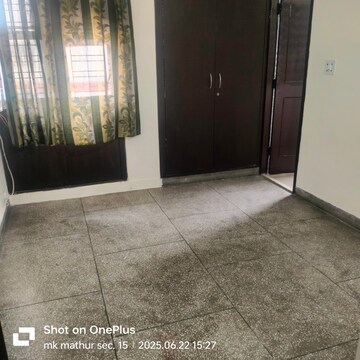 Room in 2 BHK Apartment at Rail Vihar Apartment, Sector 15 – for Rent