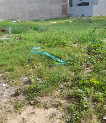  Plot For Sale in Sector 65