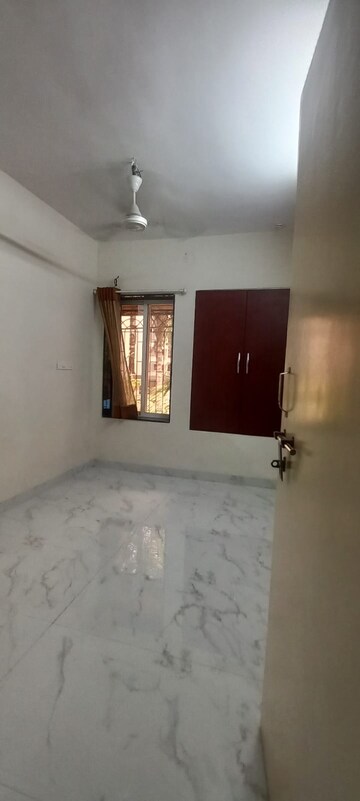 Room in 2.5 BHK Apartment at Bhima Shankar, Nerul – for Rent