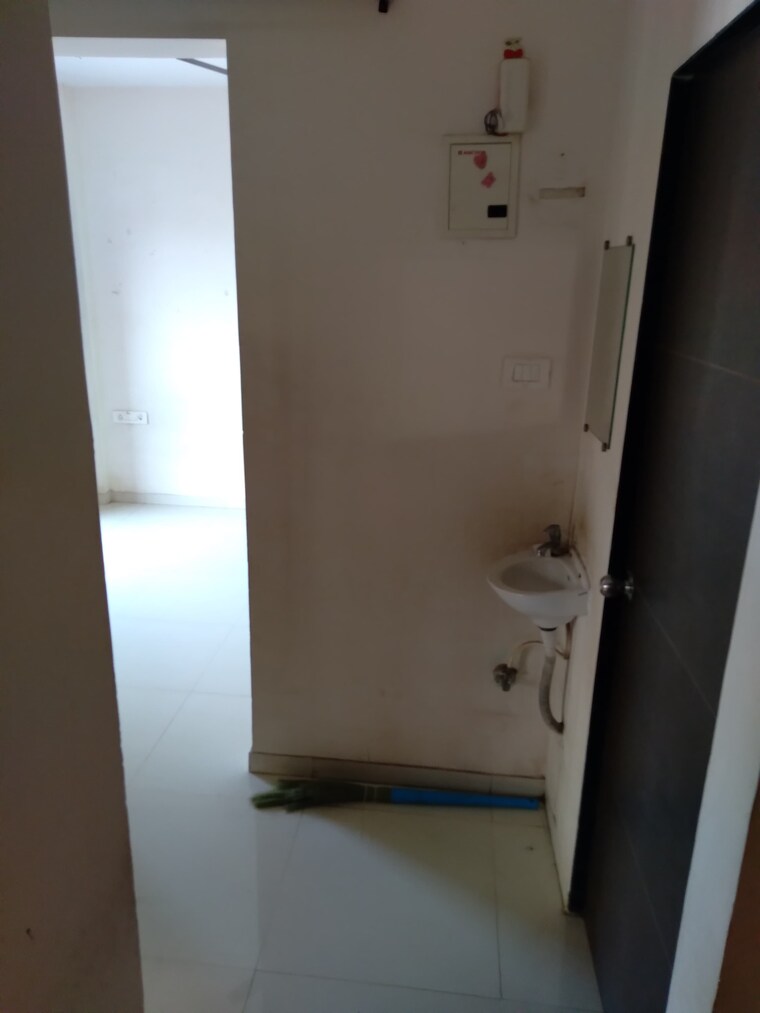 Bathroom, bhosale-tulip 1 Bedroom 420 Sq.Ft. Apartment In Ulwe Navi Mumbai 8913834