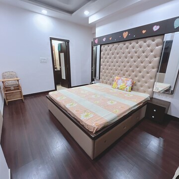 3 BHK Apartment For Rent in Mahagun Moderne, Sector 78