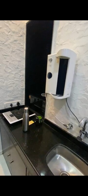 Room in  Pg at Mahim West – for Rent