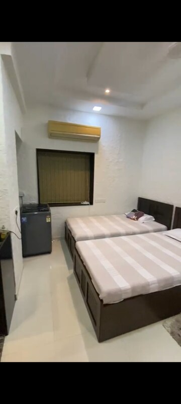 Room in  Pg at Mahim West – for Rent