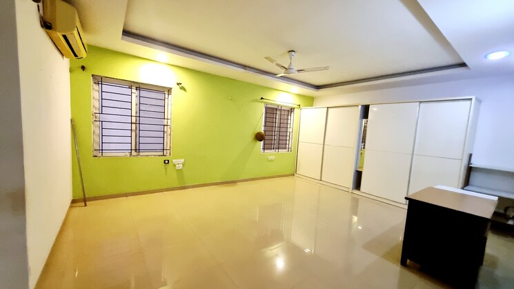 Living Room, sri-aditya-sunshine 3 Bedroom 2485 Sq.Ft. Apartment In Madhapur Hyderabad 8913869