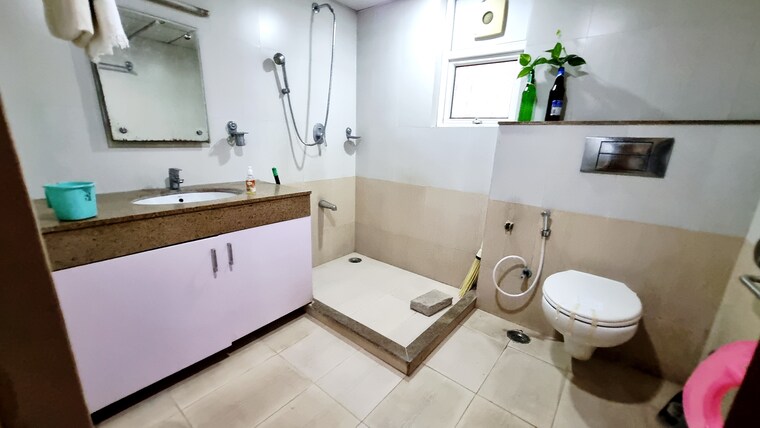 Bathroom, sri-aditya-sunshine 3 Bedroom 2485 Sq.Ft. Apartment In Madhapur Hyderabad 8913869
