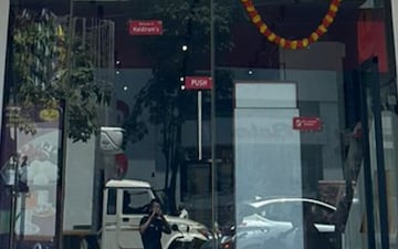 Shop For Rent in Aundh