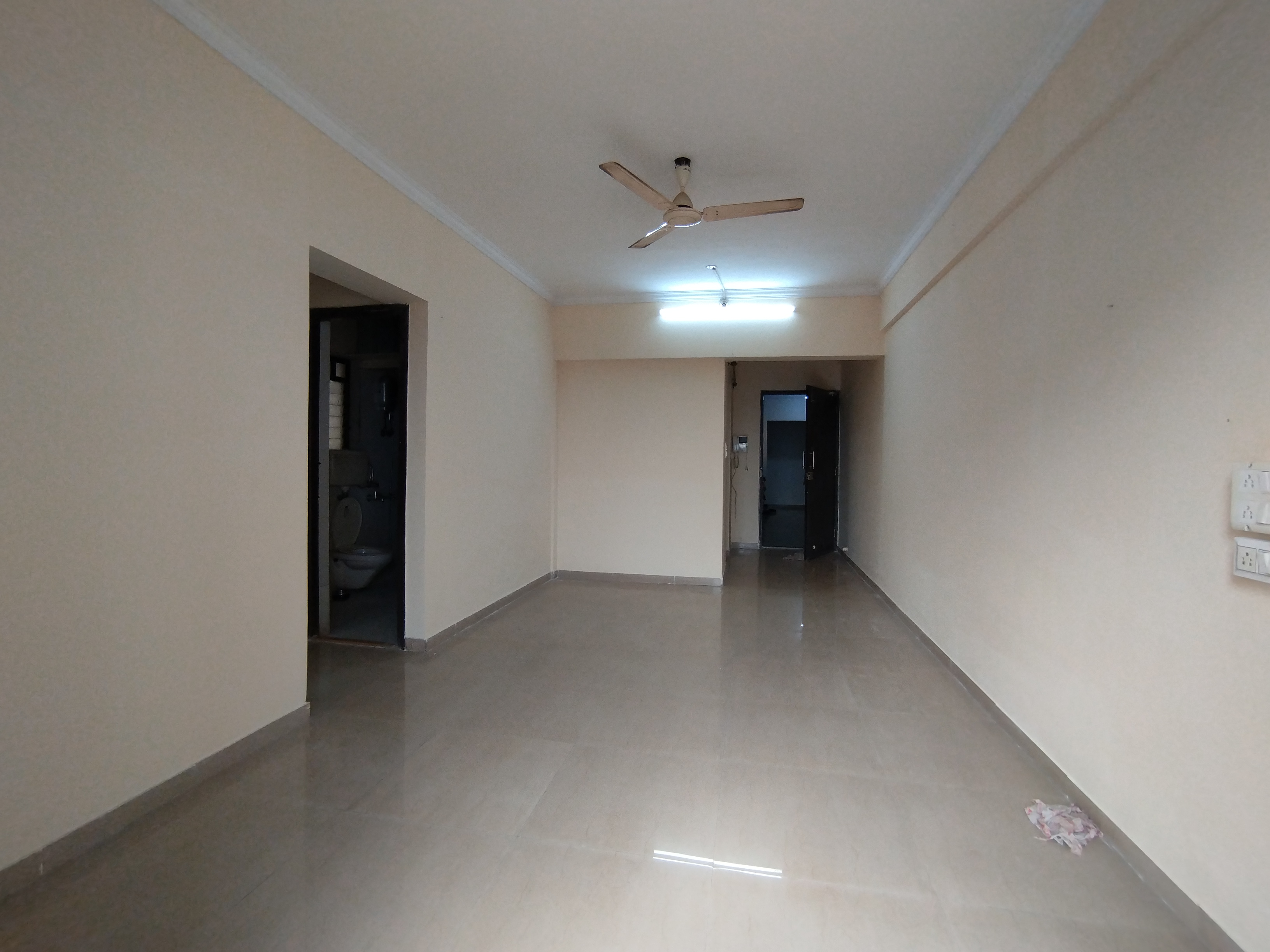 2 BHK + Servant Room 1000 Sq.Ft. Apartment in Raunak City Phase 2