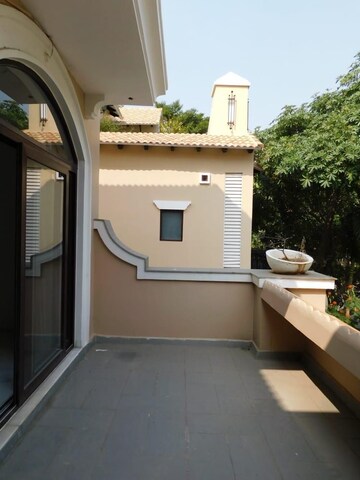 Balcony in 4 BHK Villa at DivyaSree Orion Villas, Gachibowli – for Sale