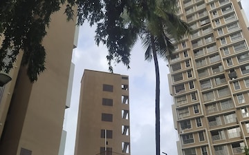 2 BHK Apartment For Rent in Kolte Patil Vaayu, Dahisar West