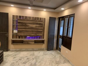 Room in 3 BHK Builder Floor at Lok Vihar – for Sale