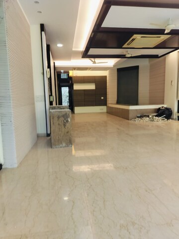 Room in 4 BHK Apartment at Boutique Residential Apartments A 3 2, Vasant Vihar – for Rent