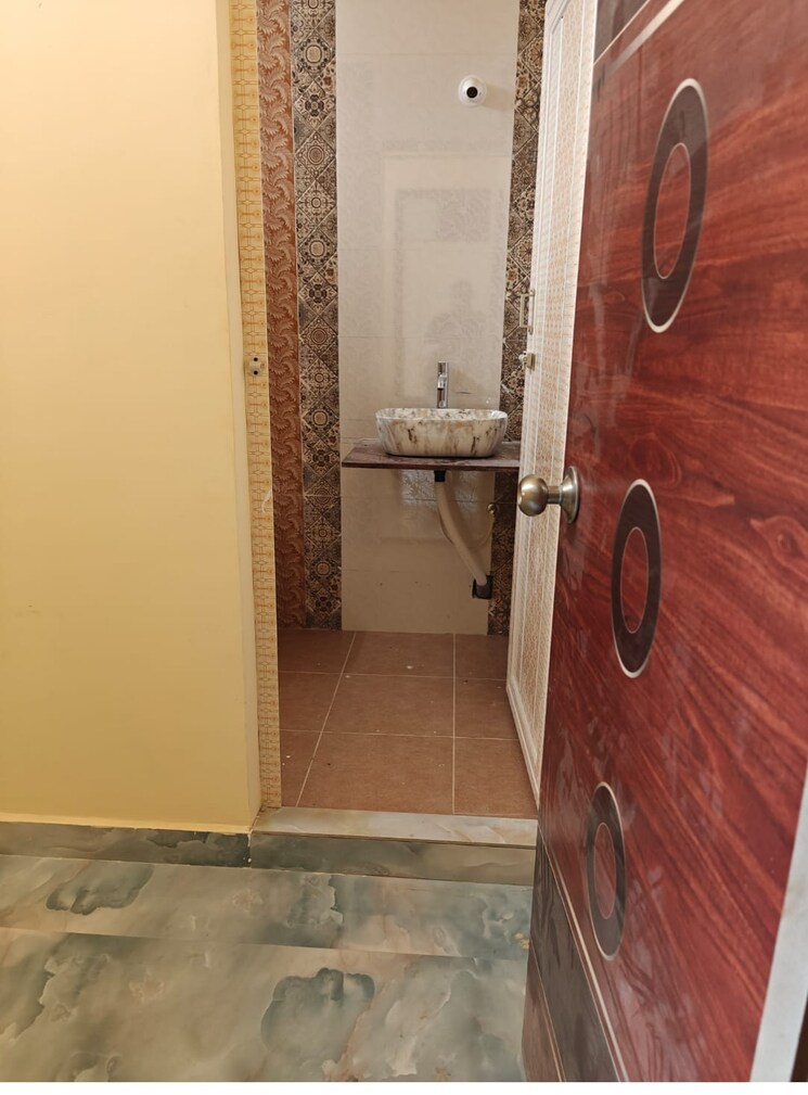 Bathroom, bathlapalli 3 Bedroom 1000 Sq.Ft. Independent House In Bathlapalli Hosur 8913970