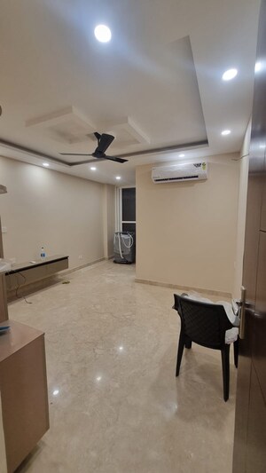 Master Bedroom in 3 BHK Builder Floor at South Extension I – for Sale