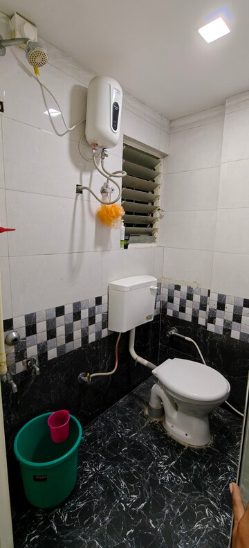 Master Bedroom in Studio Independent House at Gokhalenagar – for Rent