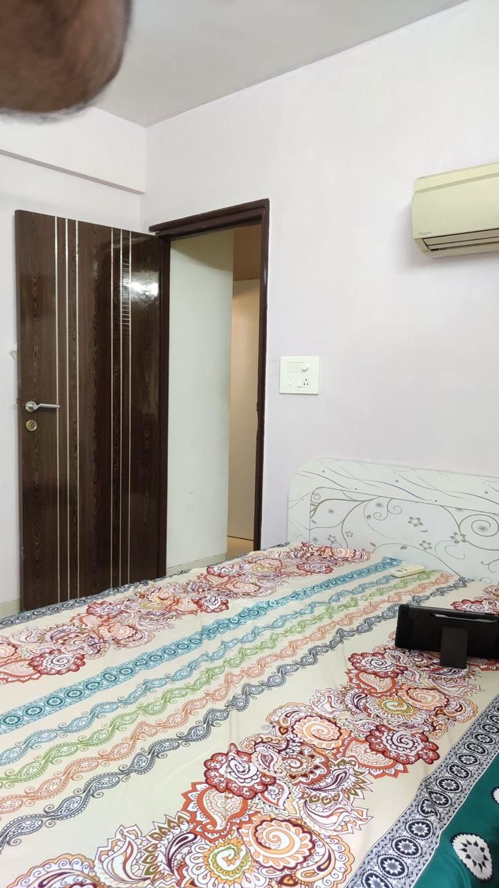 1 BHK + Pooja Room Apartment For Rent in Hiranandani Gardens Canna