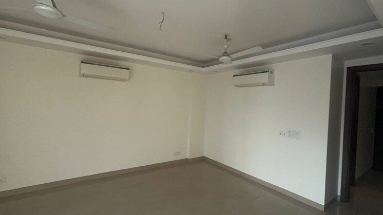 Room, gulmohar park 4 Bedroom 4500 Sq.Ft. Independent House In Gulmohar Park Delhi 8914014