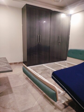 Bedroom in 2 BHK Builder Floor at Ganga Complex Gurgaon, Sector 12 – for Rent
